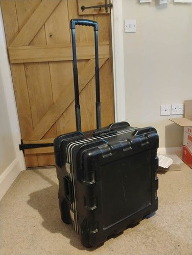 Large flight case used on - used,