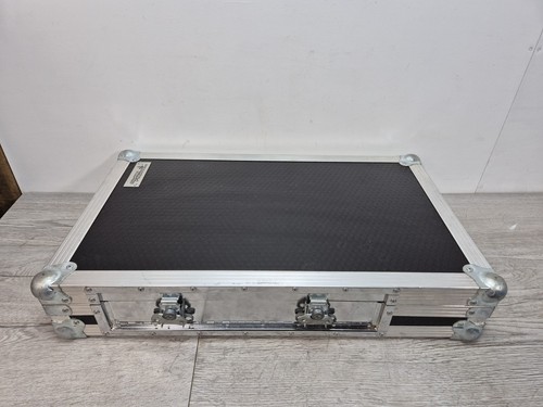 Swan flight heavy duty foam - flight,