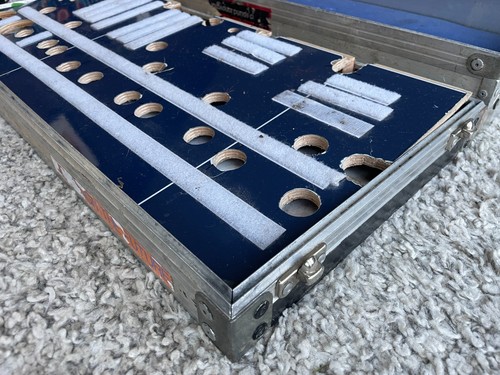 Large heavy duty - heavy, pedalboard