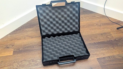 Plastic flight case - plastic,