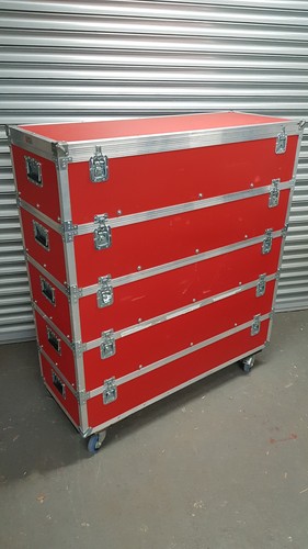Savill red modular - red,