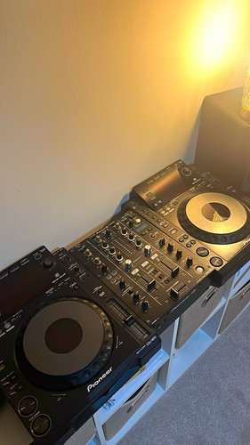 Pioneer cdj 900s with - x,
