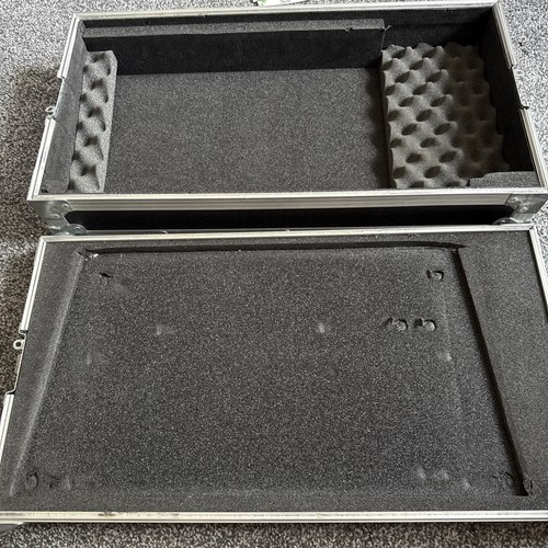 Swan flight case 35 x - flight,