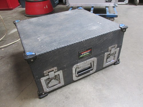Aluminium mixer flightcase - , /